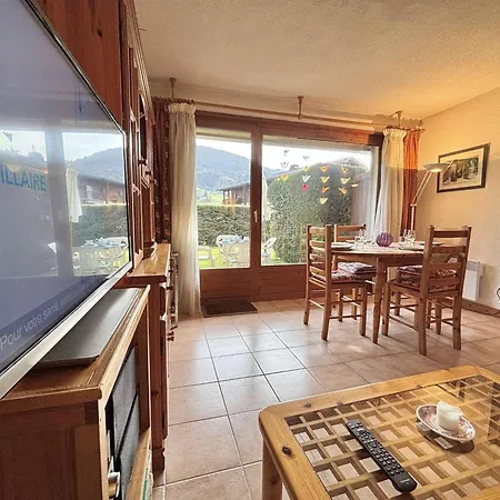 Cosy Avec Jardin Privatif à - Fr-1-603-110